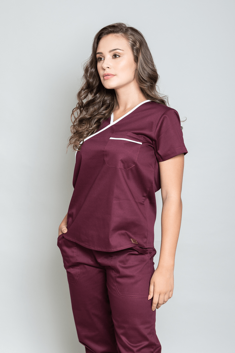 conjunto-pijama-cirurgico-feminino-sarja-vinho-com-vies-branco-3