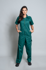 macacao-cirurgico-feminino-brim-leve-verde-escuro-1